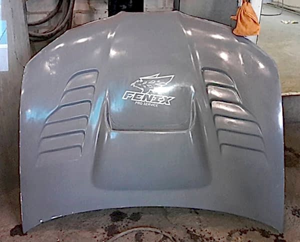 капот из карбона