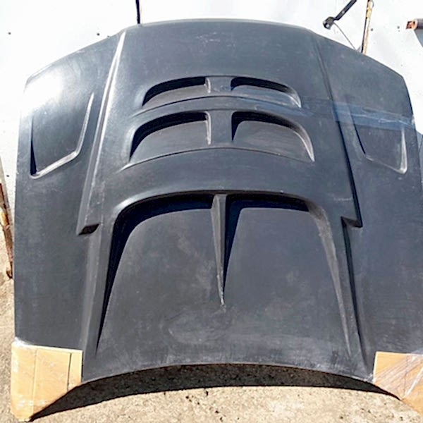 Капот из стекловолокна